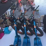 Botel D'hotes Sur La Meuse A Bord De La Peniche Formigny *